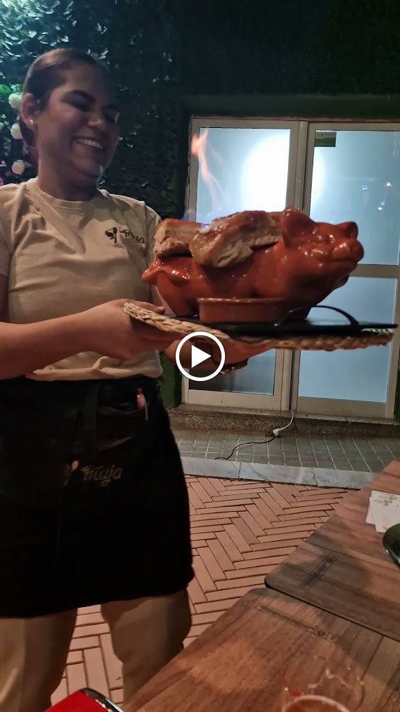Bistro La Maja — Videos