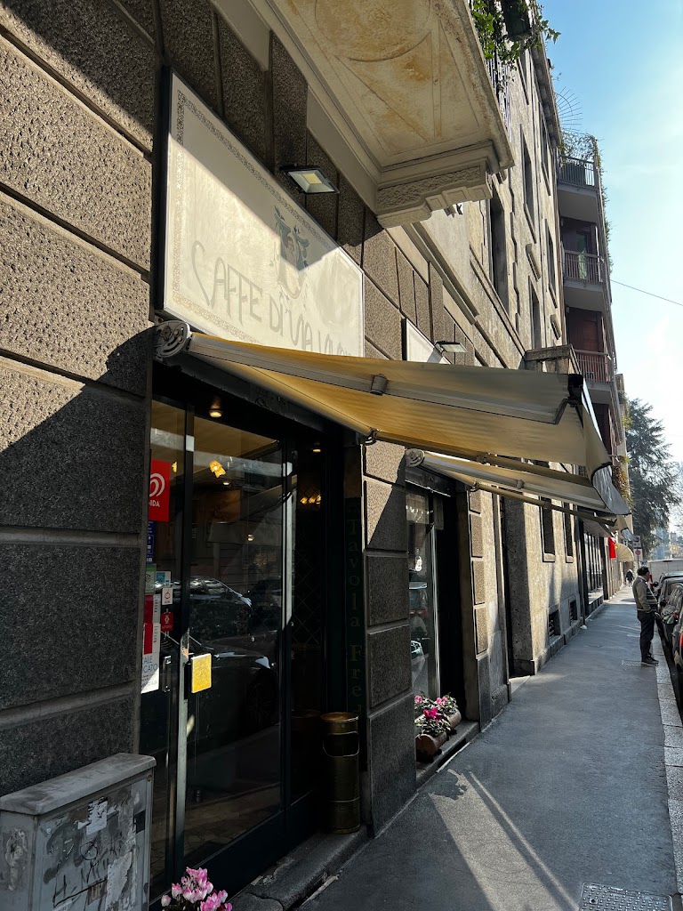 Caffe di via Vivaio