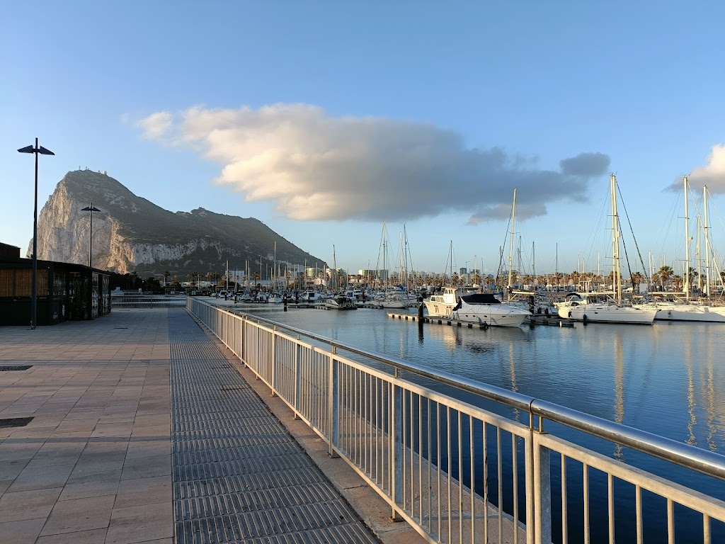 Centro Salud de Poniente