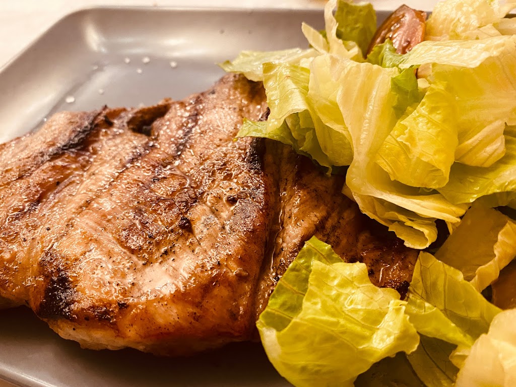 Meson Parrilla El Guijo — Comida y bebida