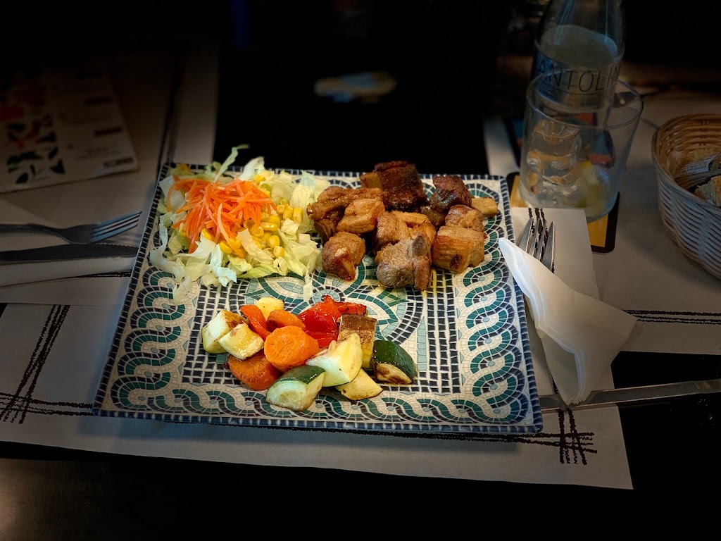 ZANDER cafe — Comida y bebida
