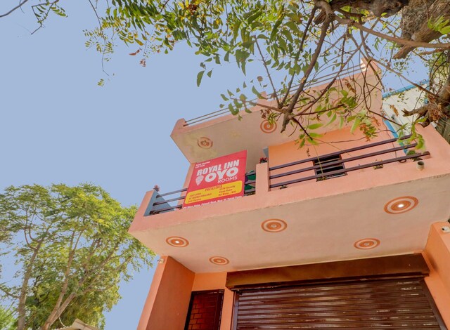 Oyo Flagship 810425 King Guest House