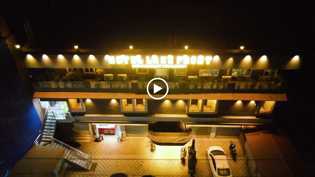 Hotel Lakefront
