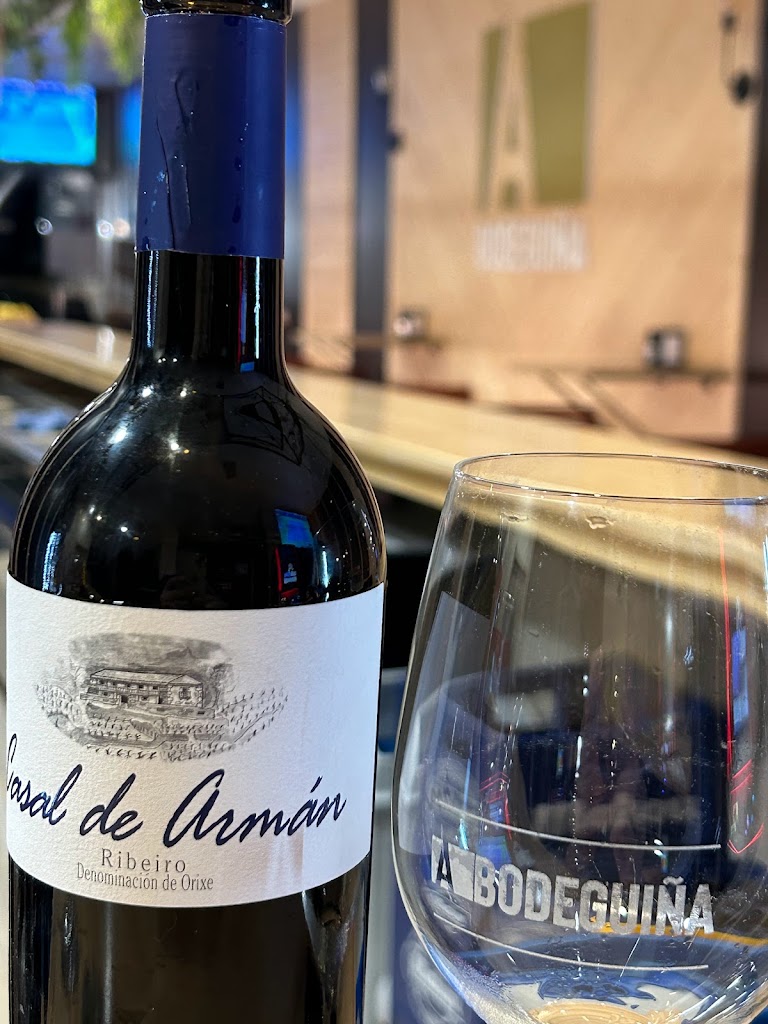 A Bodeguina — Comida y bebida