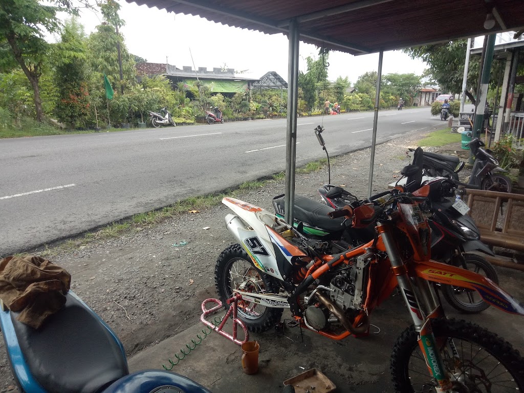 Bengkel DN Motor