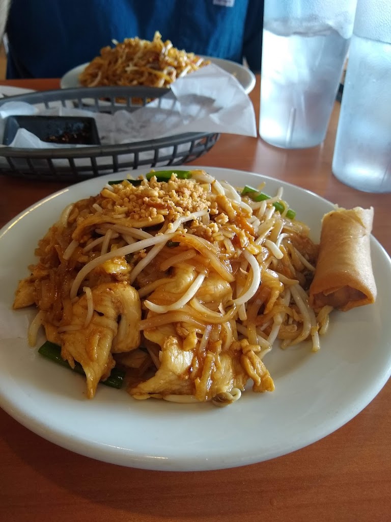 Phaya Thai Street Food