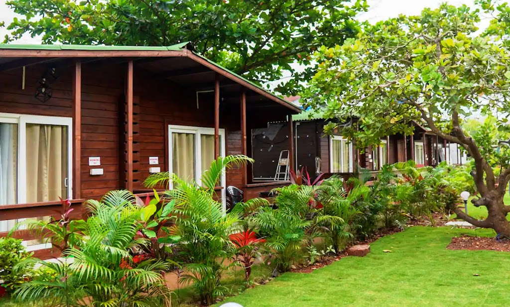 Arambol Lake Resort