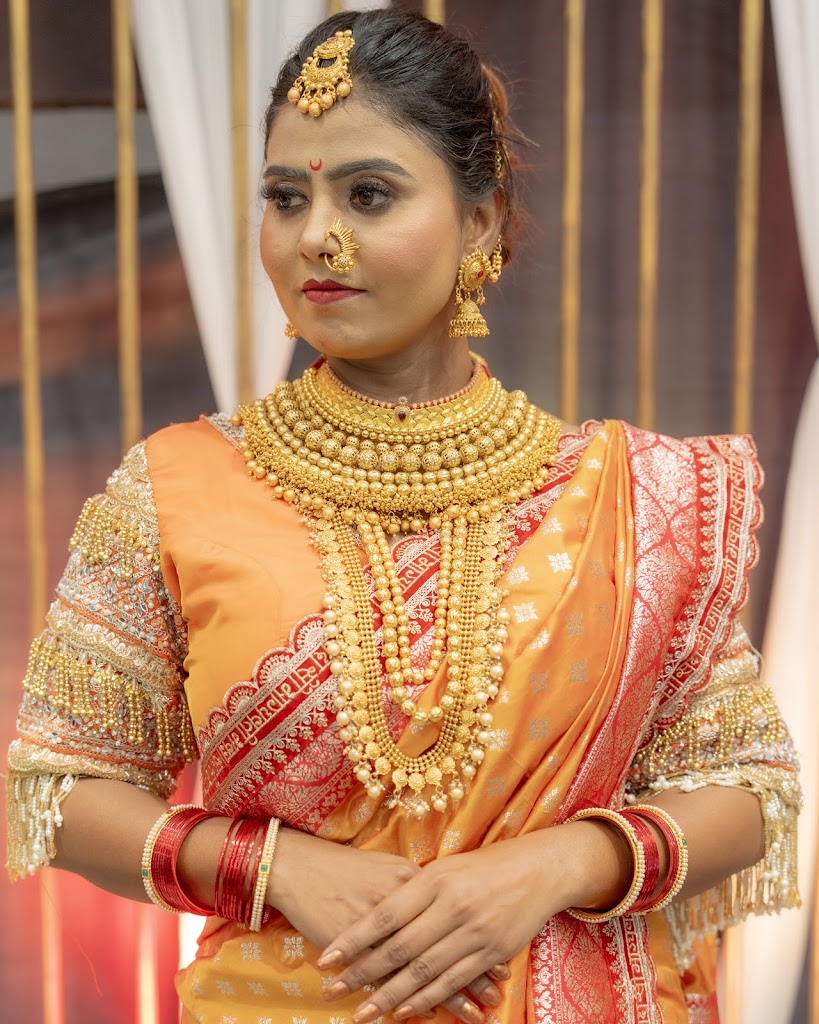 Ojashree Makeover Studio And Academy