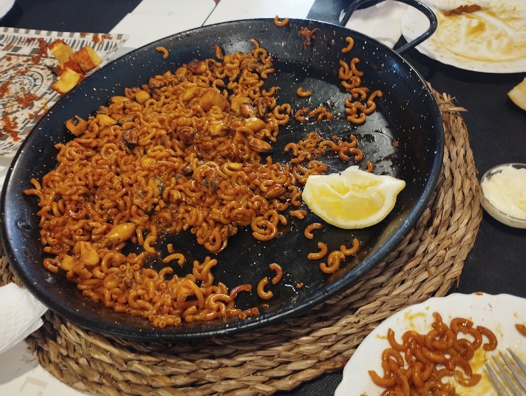 Tasca PataPalo — Comida y bebida