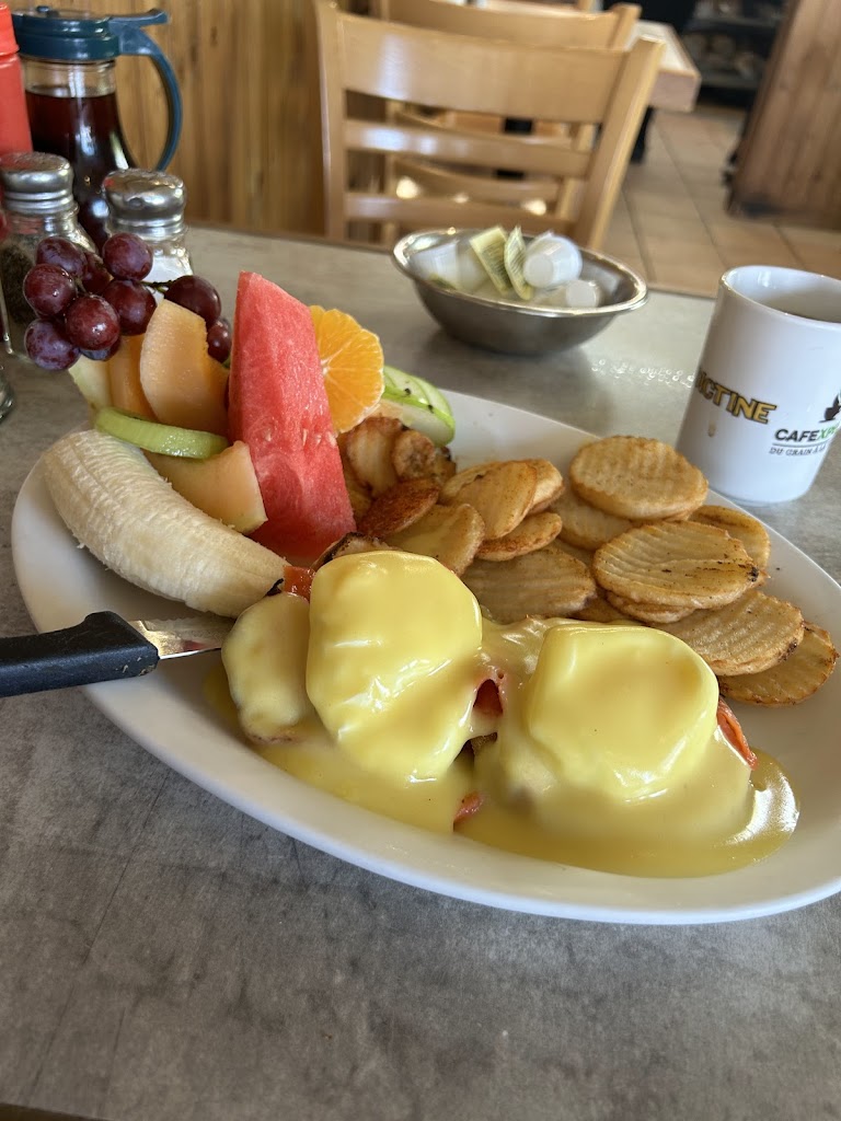 Eggs Benedict