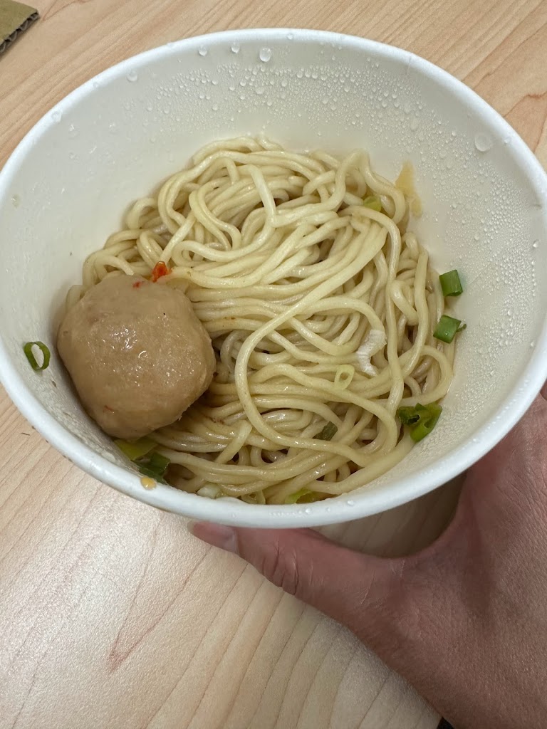 糊塗麵(大墩店) - 台中 特色平價國民美食 必吃麵食料理 人氣滷味小吃麵店 網友首選推薦餐廳 的照片