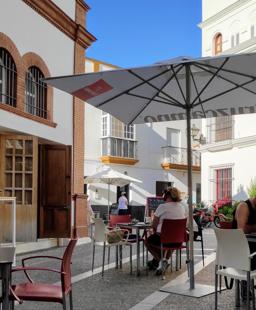 Bar Mercado Central La Merced — Ambiente