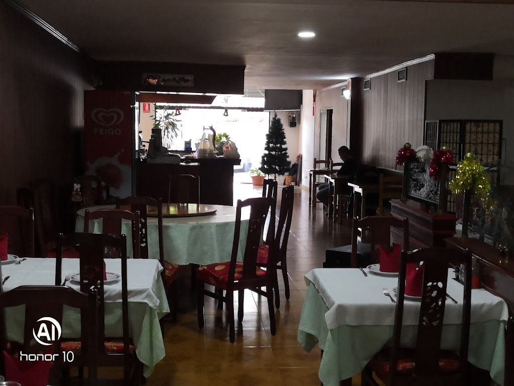RESTAURANTE ASIATICO FAMILIA QU