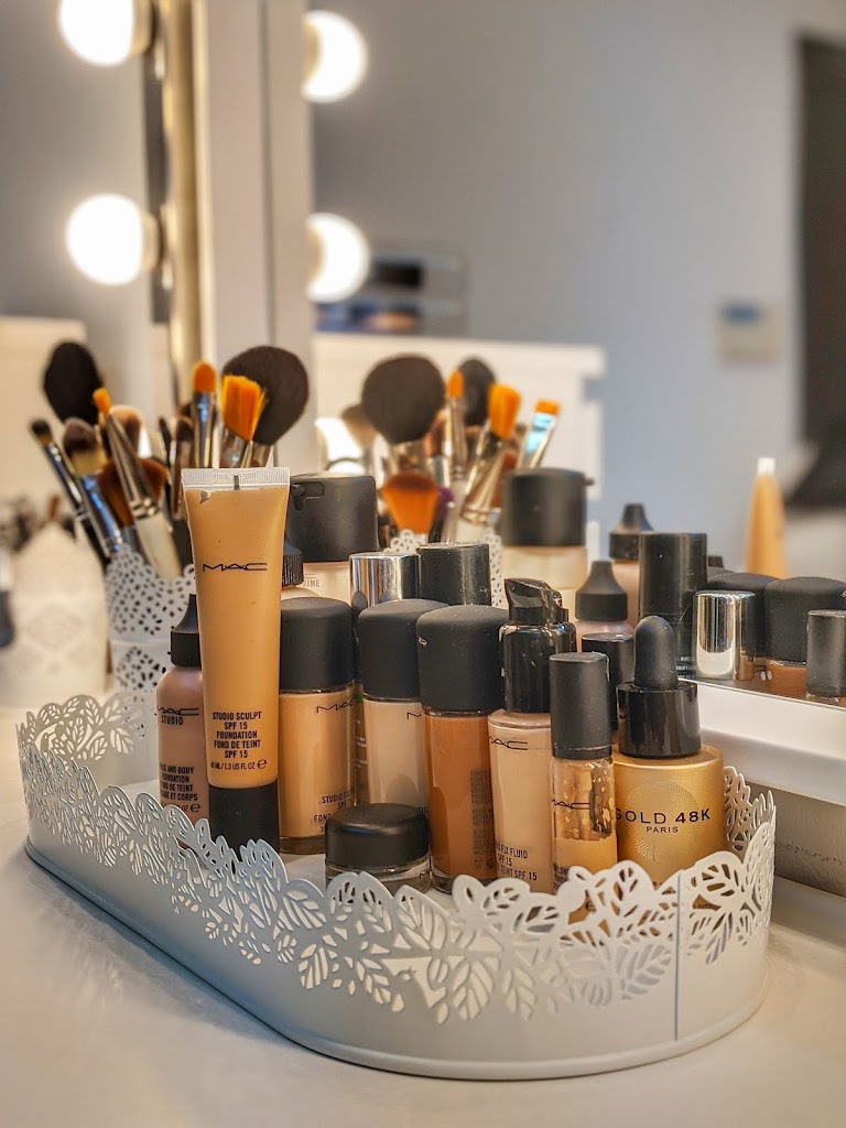 FARHAT ESTETICA Y MAQUILLAJE