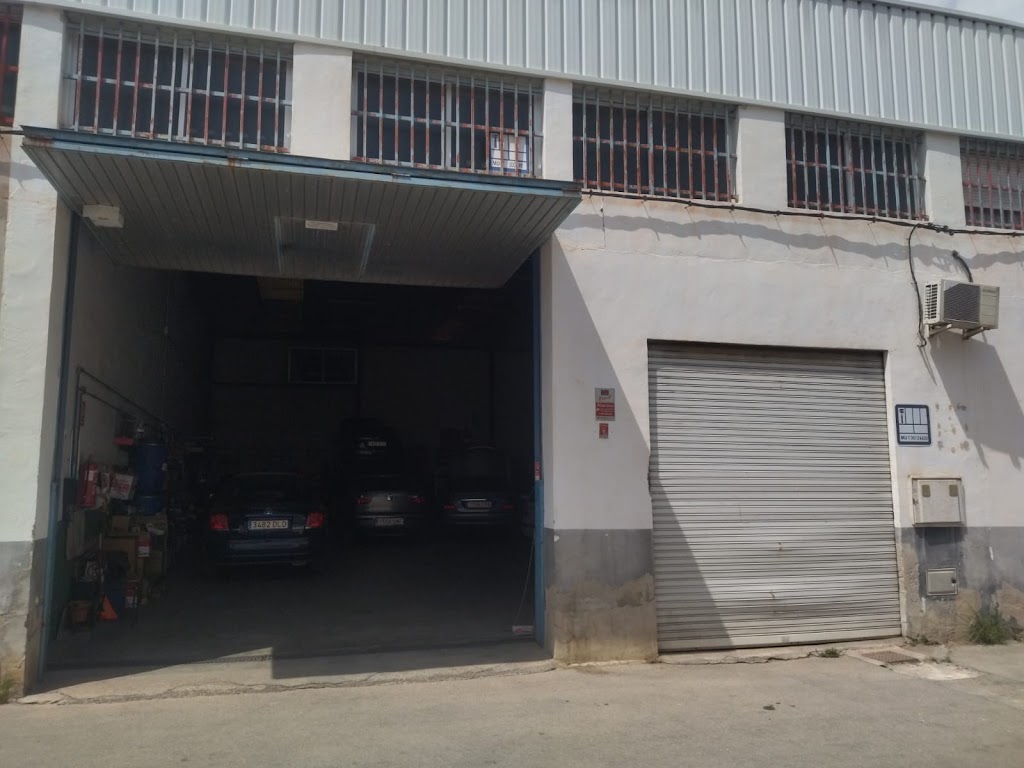 Mese Taller — Del propietario