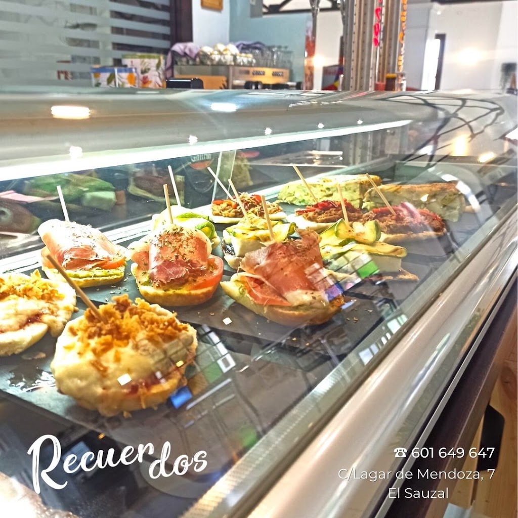 Cafeteria Restaurante Recuerdos — Ambiente