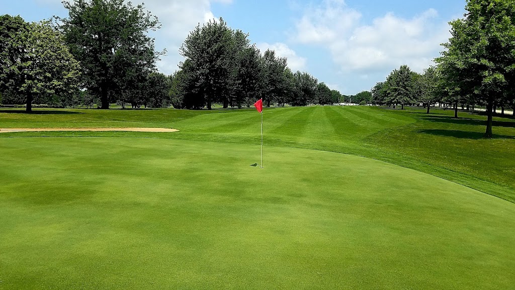  Cole Acres Golf & Grill