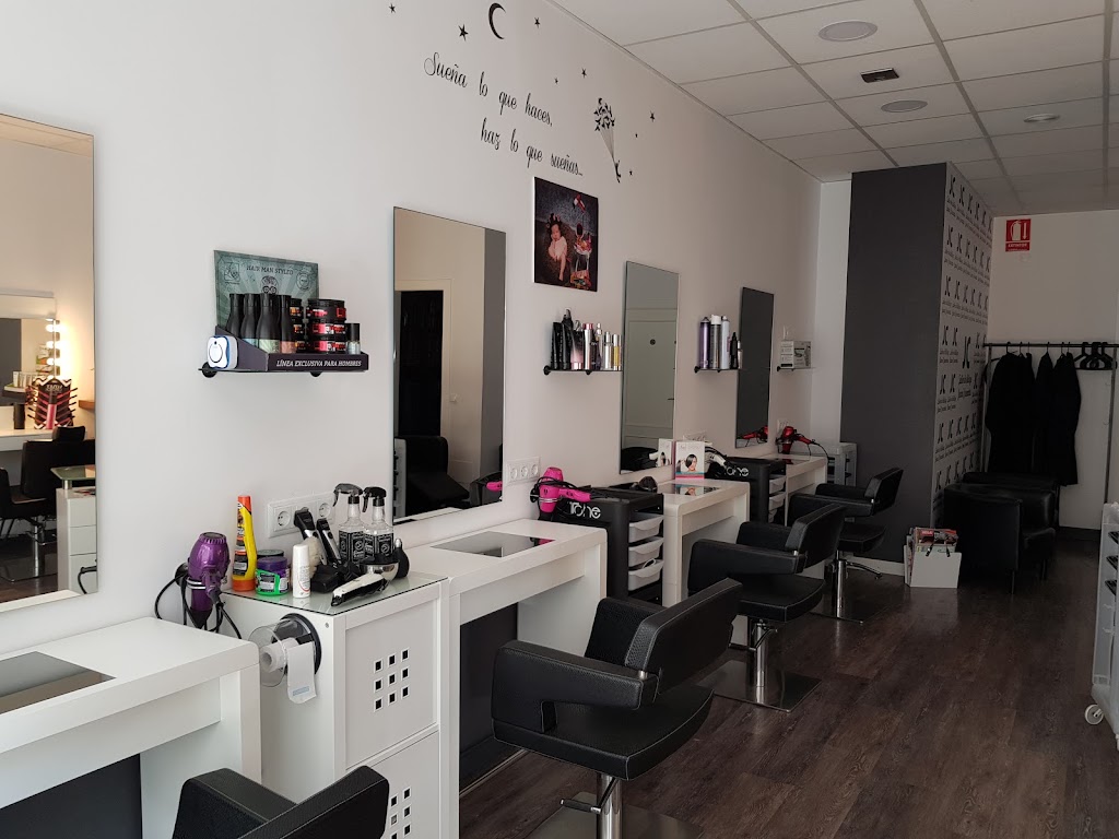 Juani Cervantes — Interior