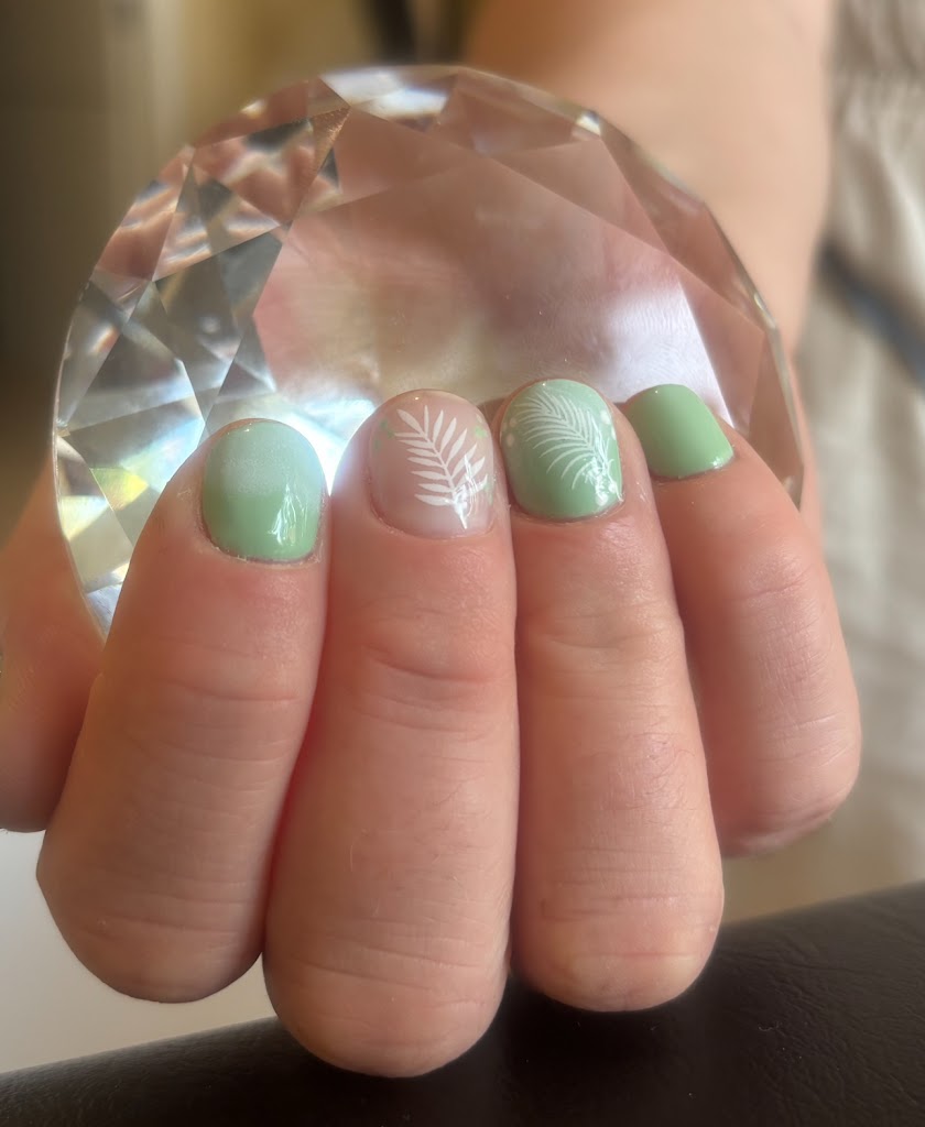 Pensa en Tu — Manicura