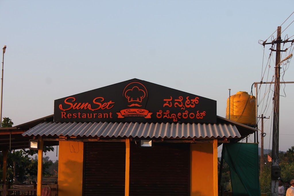 SunSet Restaurant - Restaurant in Murudeshwar