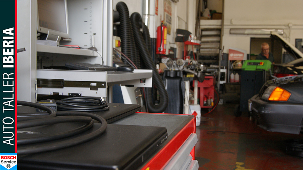Auto Taller Iberia - Bosch Car Service — Interior