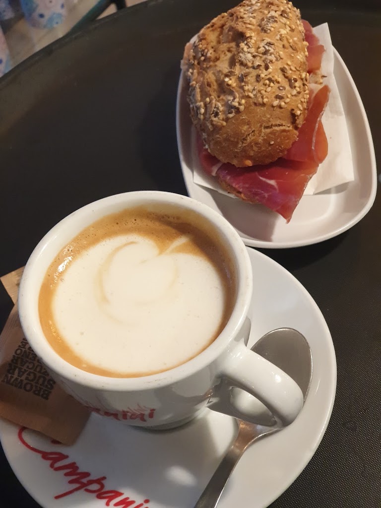 Cafeteria POMA VERDA — Cortado