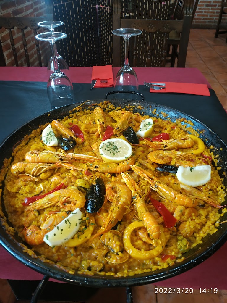 Restaurante Meson Karlos — Paella