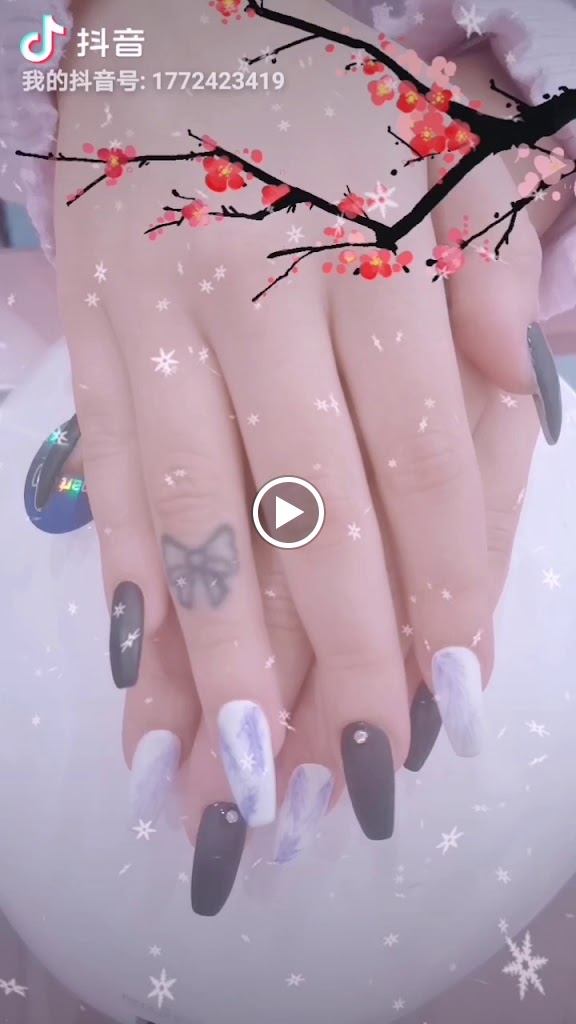 Estetica YI — Videos