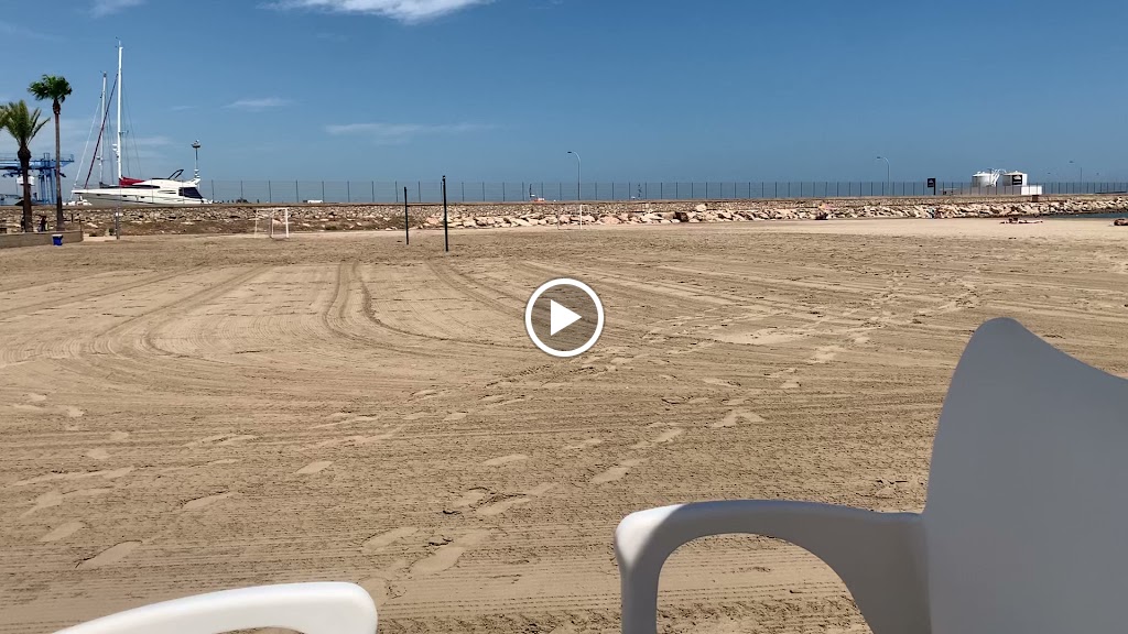 Xiringuito La Cresta Surf Bar — Videos
