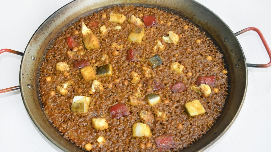 Restaurante La Senoria — Comida y bebida