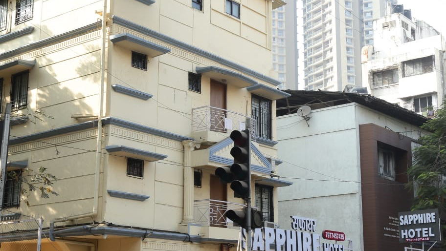 Hotel Sapphire