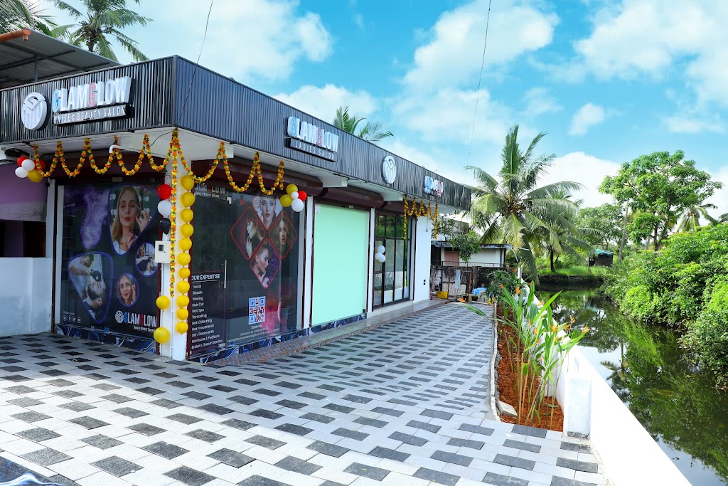 Glamglow Unisex Beauty Salon