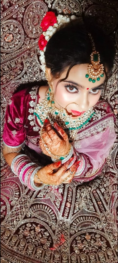 Heena Beauty Parlour