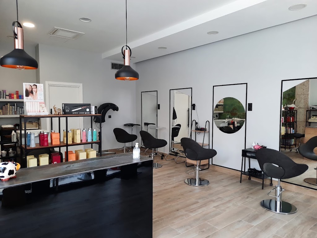 May Peluqueria en Lasarte — Del propietario