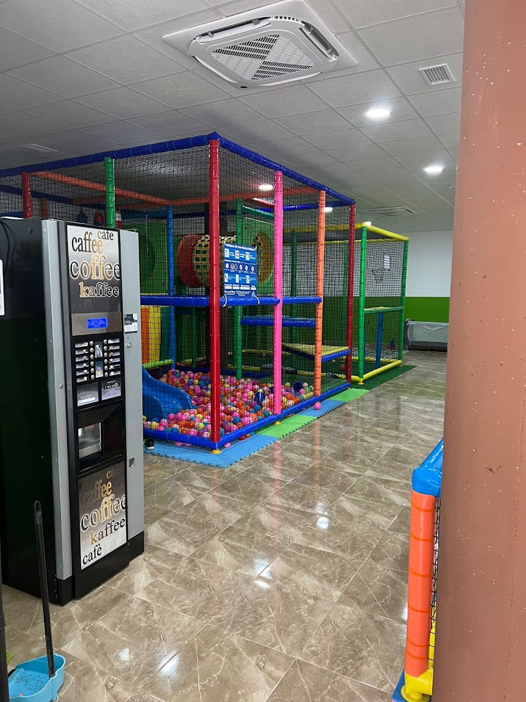 Centro de Estudios y Formacion Los Monitos — Del propietario