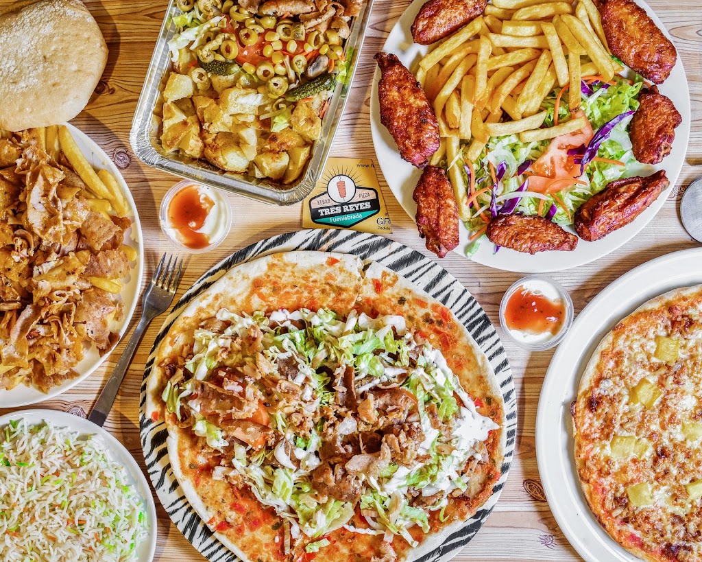 Tres Reyes Doner Kebab y Pizzeria Fuenlabrada — Comida y bebida