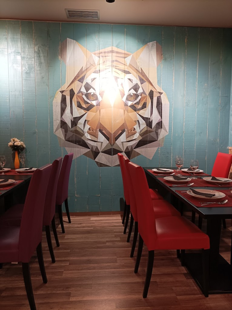 Curry - Indian food restaurant