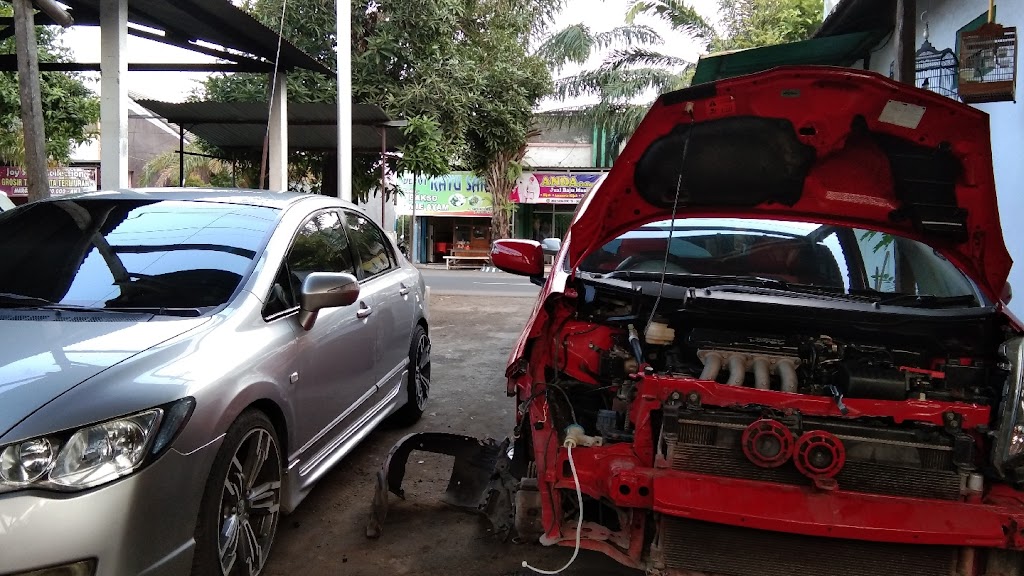 Bengkel Mobil Gathot Motor Service Jombang