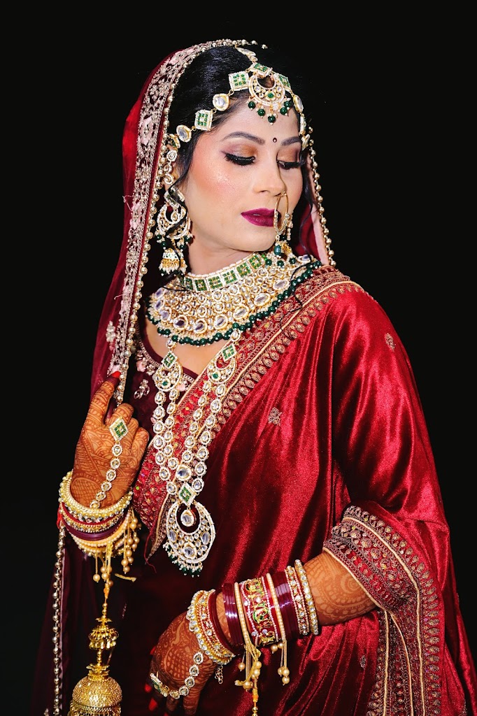 Dulhan Beauty Parlour