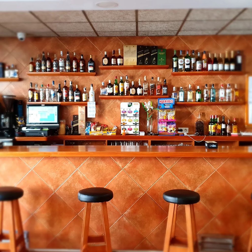 BAR EL CAFECITO — Ambiente