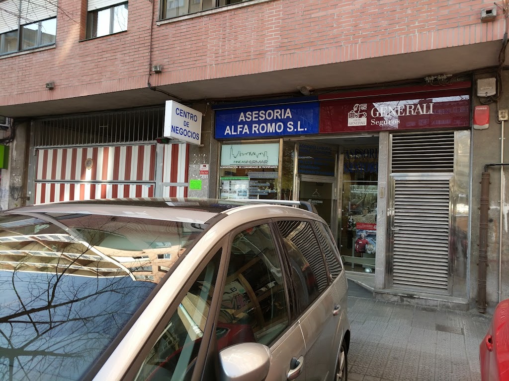 Auto-Escuela Arias