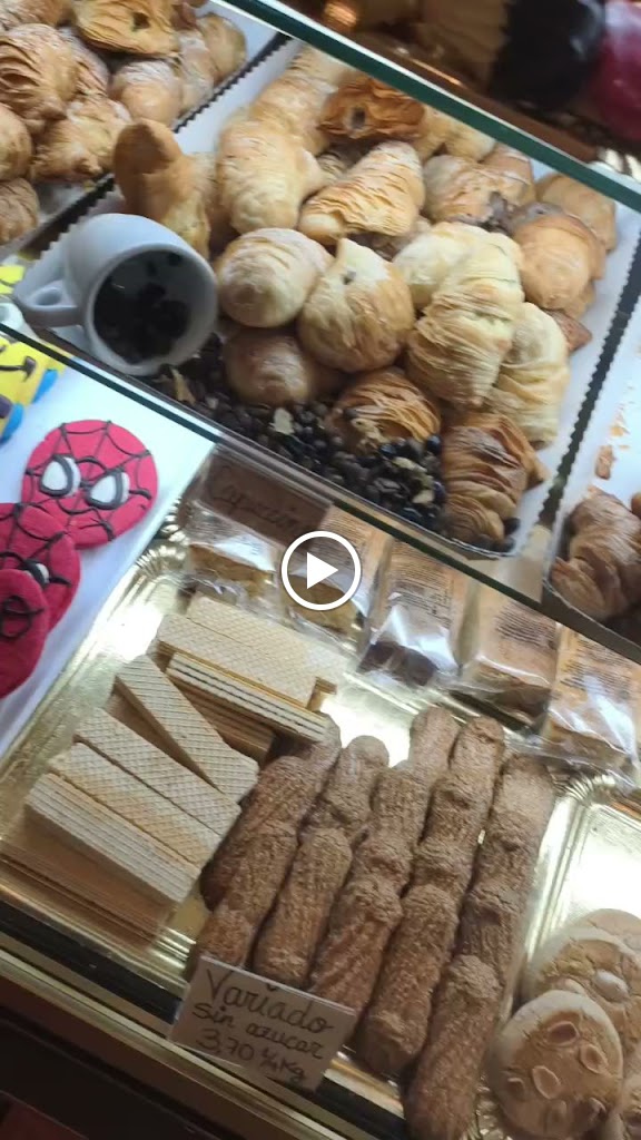 Cafeteria Ohana Panaderia — Videos
