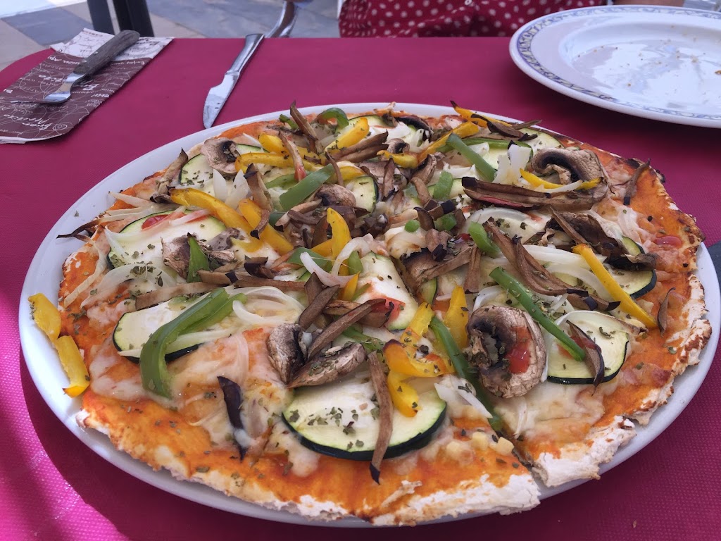 Restaurante Pizzeria D' Maria — Pizza