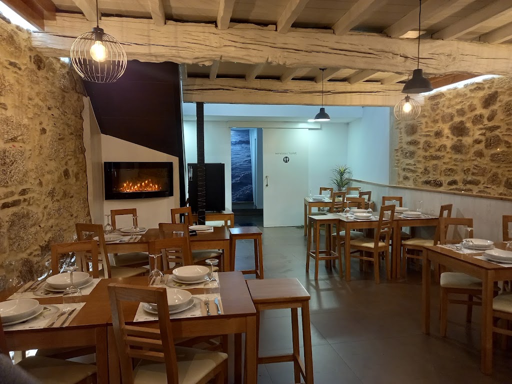 Redes Compostela - Mariscos & Tapas — Ambiente