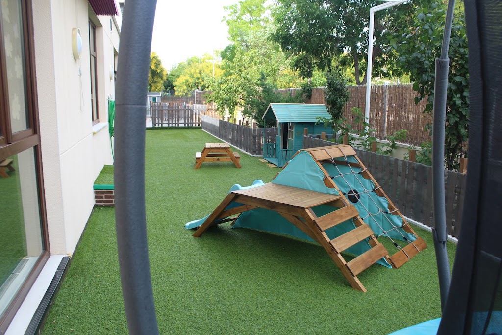 Rocking Kids English Nursery School — Espacio de recreacion