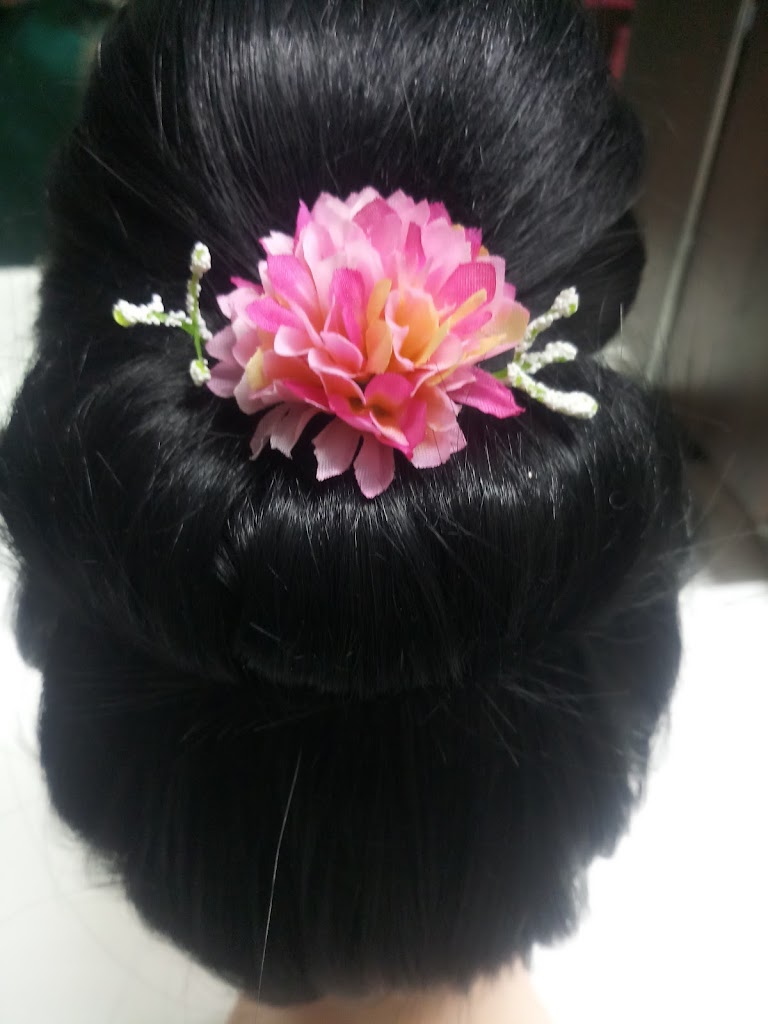 Meet S Salon And Aesthetic Only Ladies