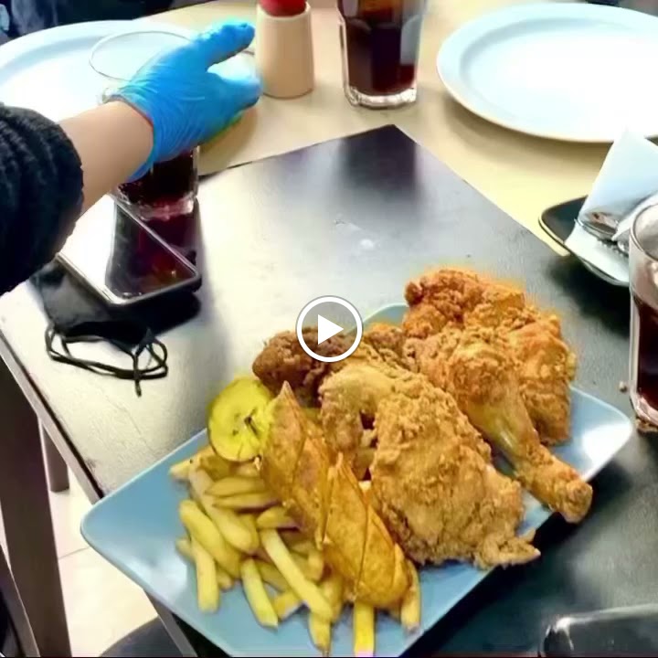 Restaurant L'Unic — Videos