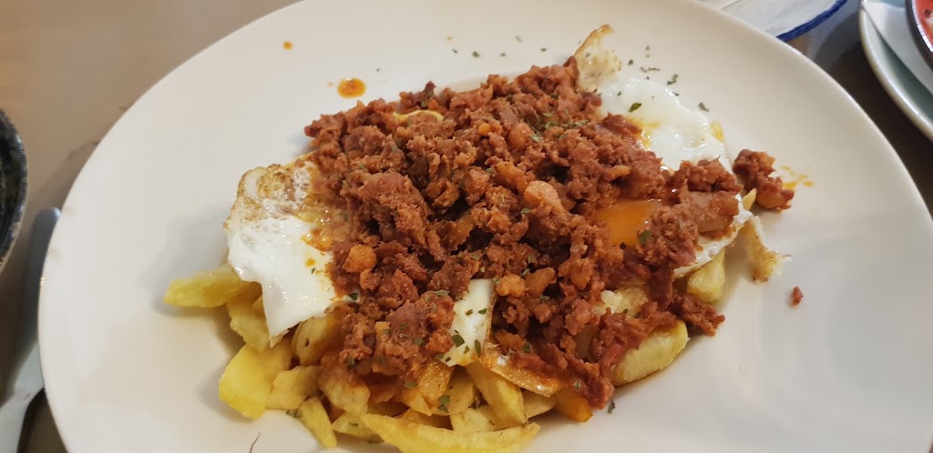 Nuevo Cinturon Raciones Variadas — Comida y bebida