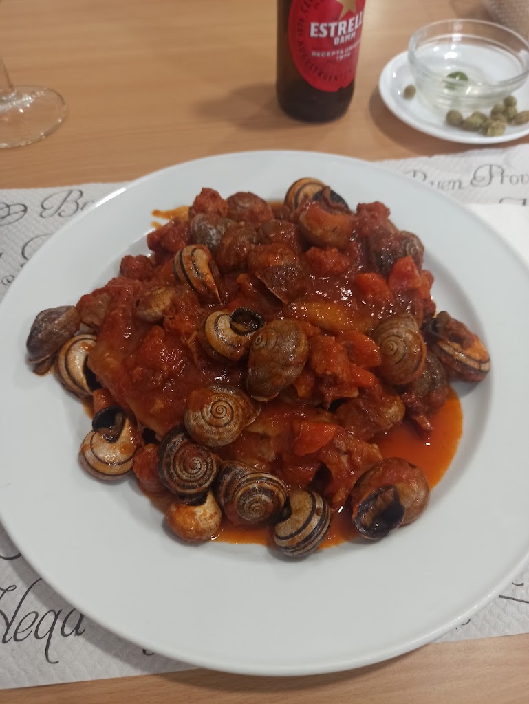 Bar El Taxi — Comida y bebida