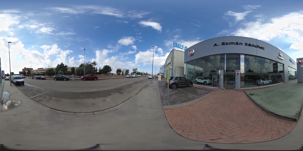 Automoviles Roman Sanchez — Street View y 360deg